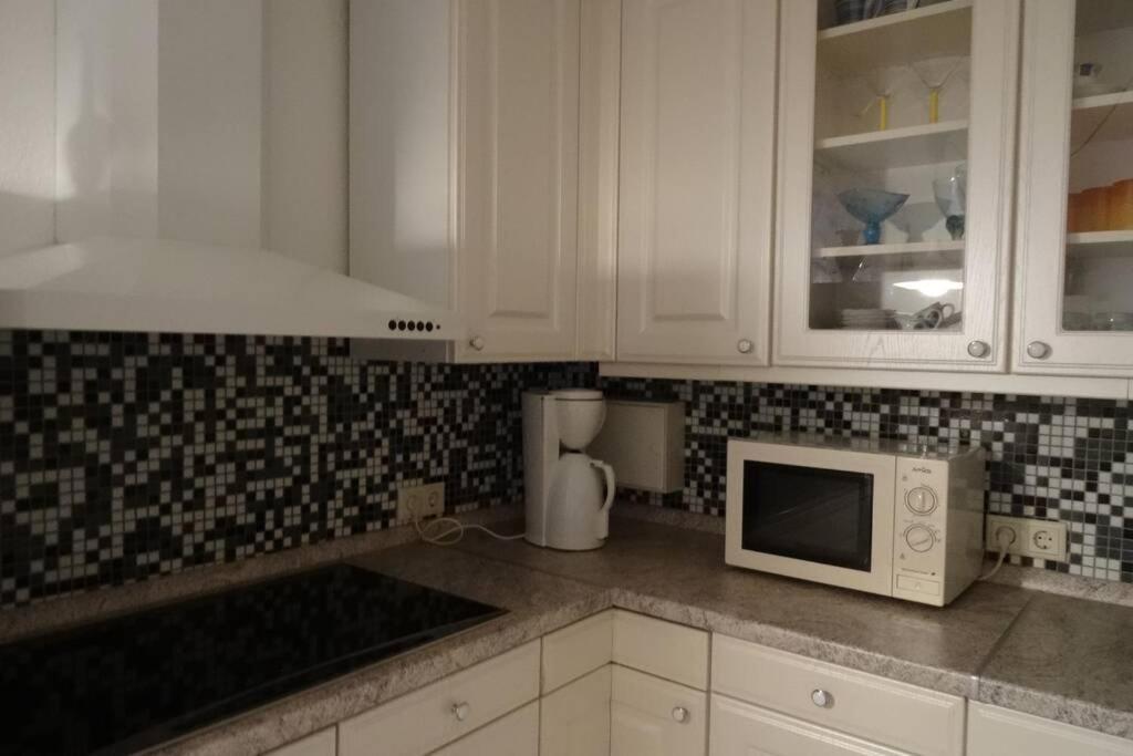 Apartment Ca. 85 Qm Zzgl. 17 Qm Terrasse Hannover