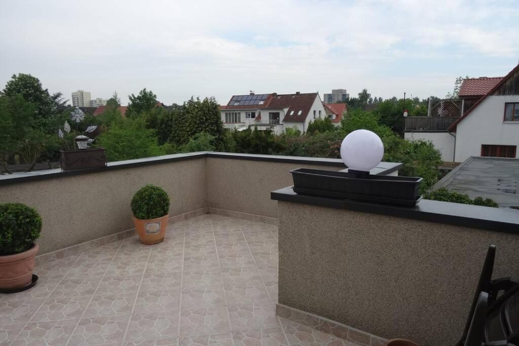Apartment Ca. 85 Qm Zzgl. 17 Qm Terrasse Hannover